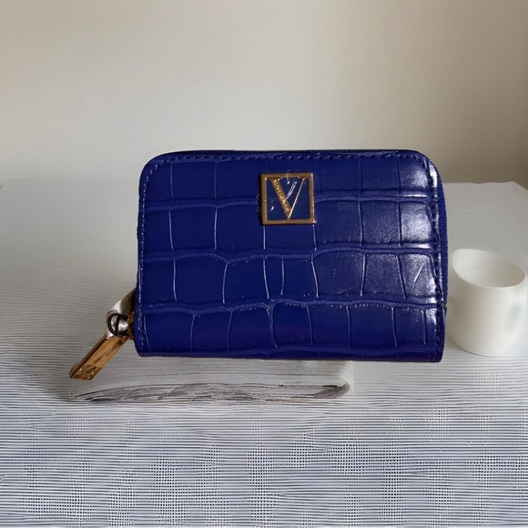 Victoria’s Secret Blue Wallet with Logo NWT - Picture 1 of 5